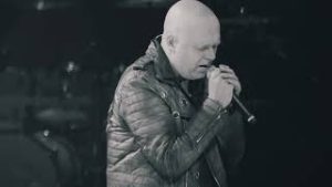 HELLOWEEN - Forever And One (Neverland) (Official Live Video)