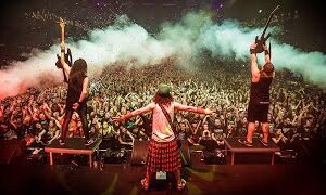 ALESTORM - Live in Tilburg 2019 | Napalm Records