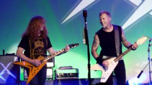 Video Thumbnail: Metallica w/ Dave Mustaine - Phantom Lord (Live in San Francisco, December 10th, 2011)