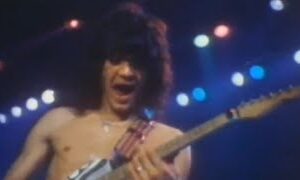 Van Halen - Unchained | Live at Oakland Coliseum Stadium (1981)