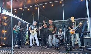 Thrashomatix performs powerslave by Iron Maiden